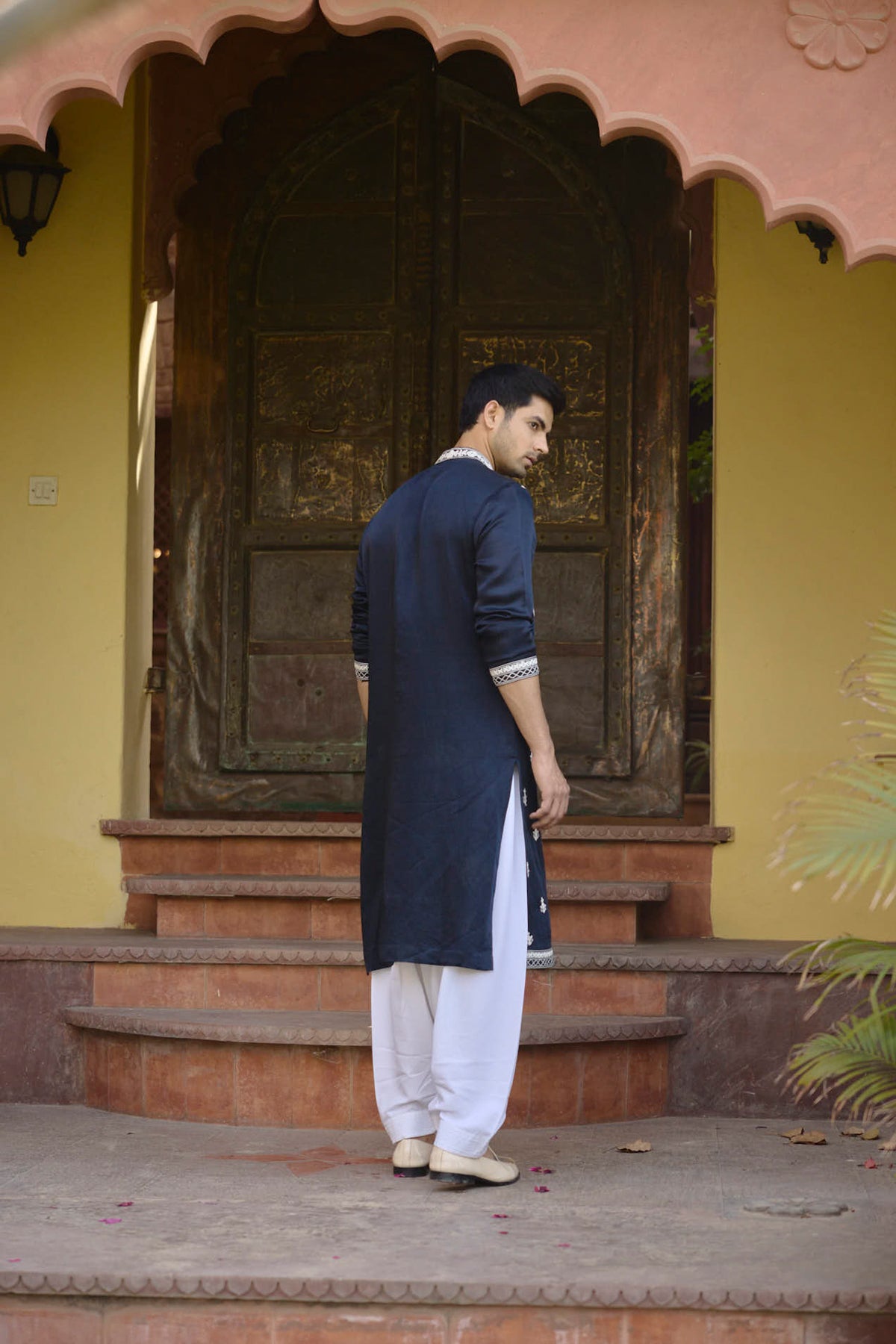 Dhanbai Kurta Set