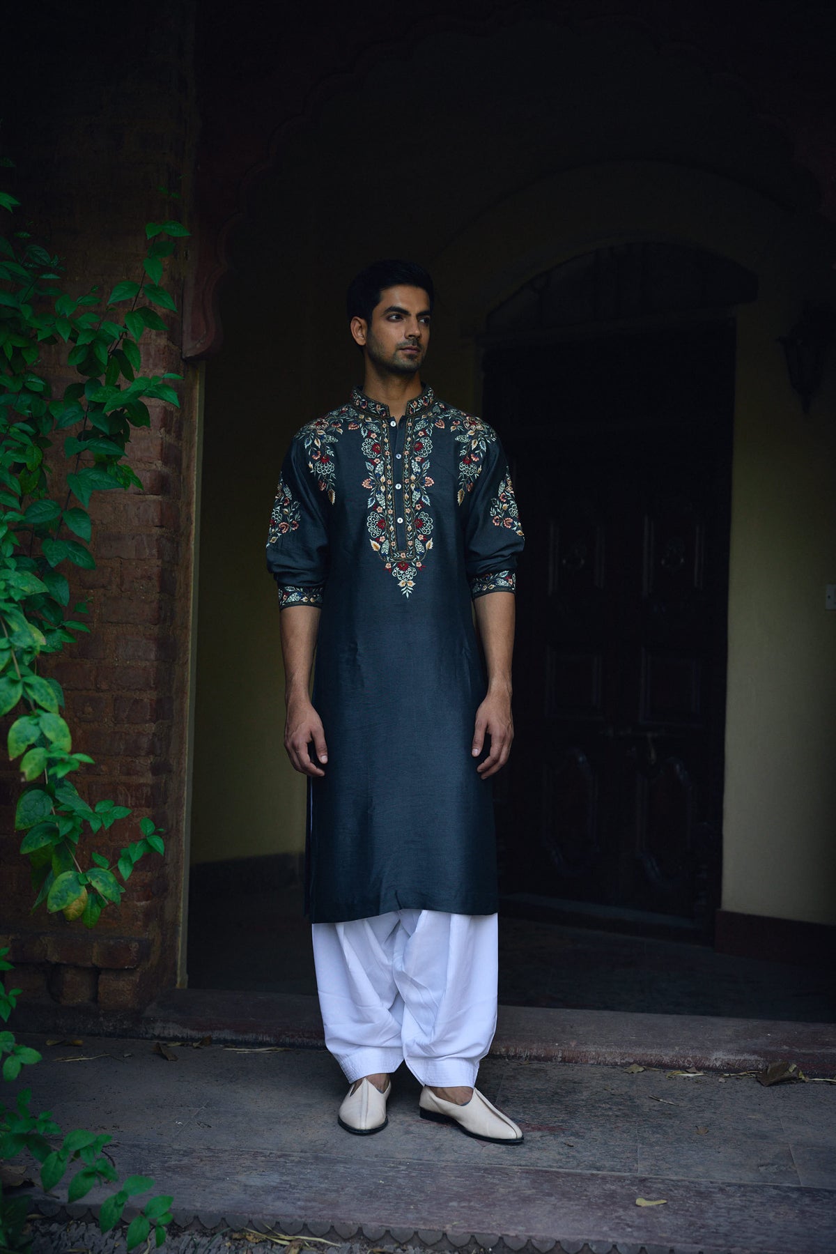 Asirgarh Kurta