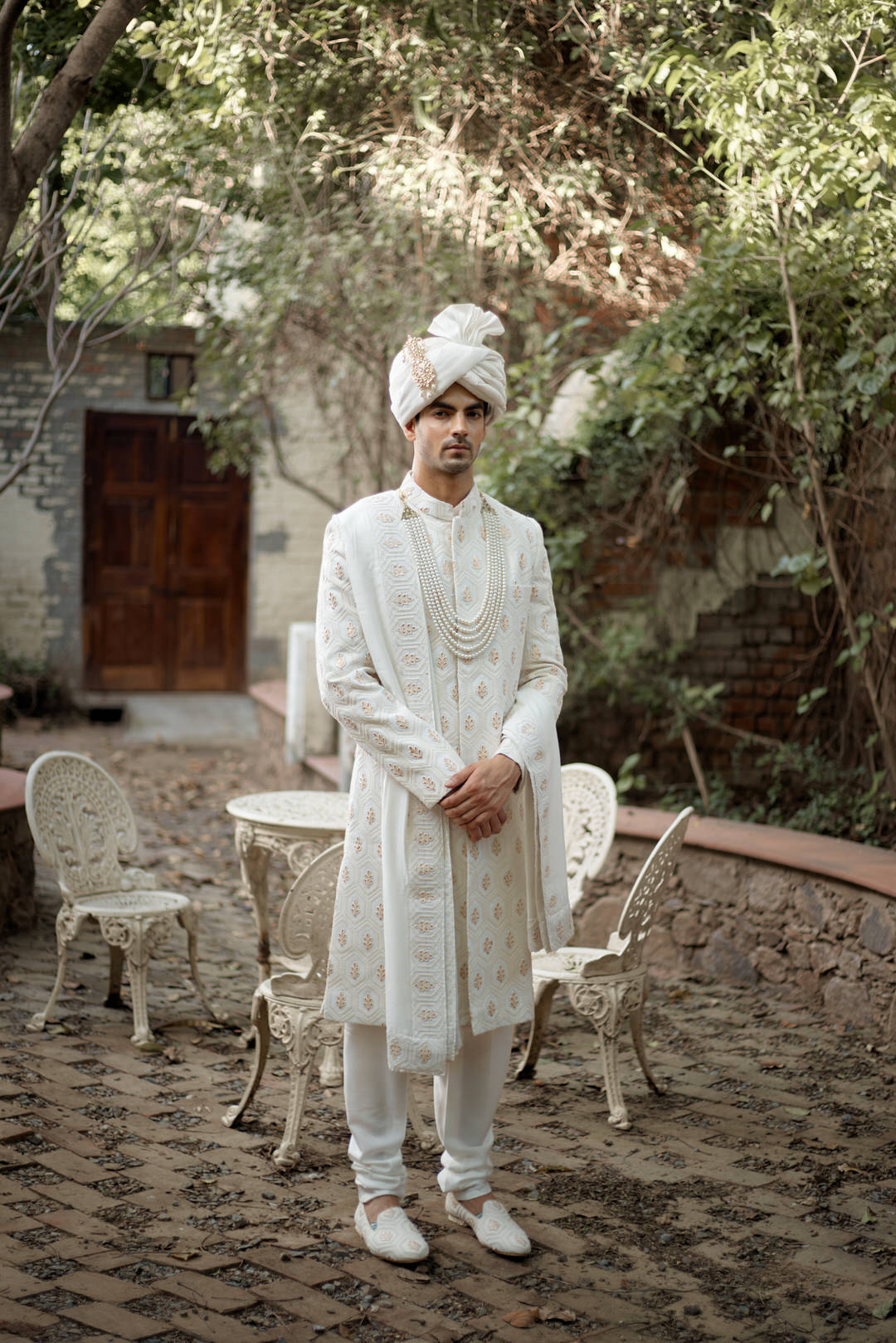 FAHAD SHERWANI SET (IVORY)