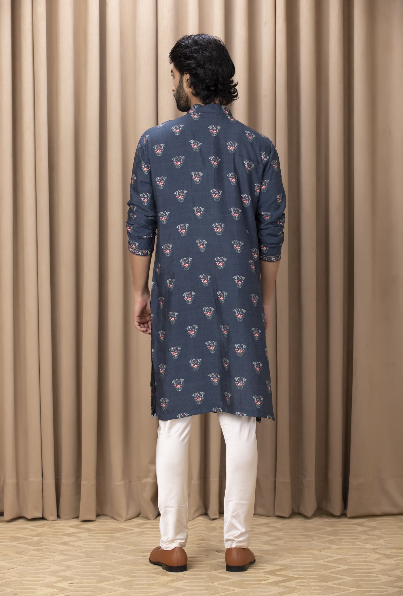 NOOR KURTA (NAVY)